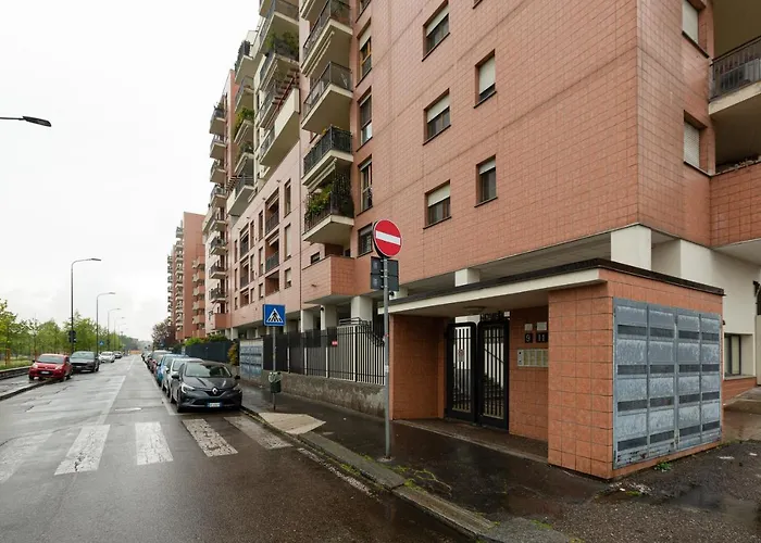 Guesthost - Milano-rubattino Comfy - With 2 Terrace Apartmán Milán