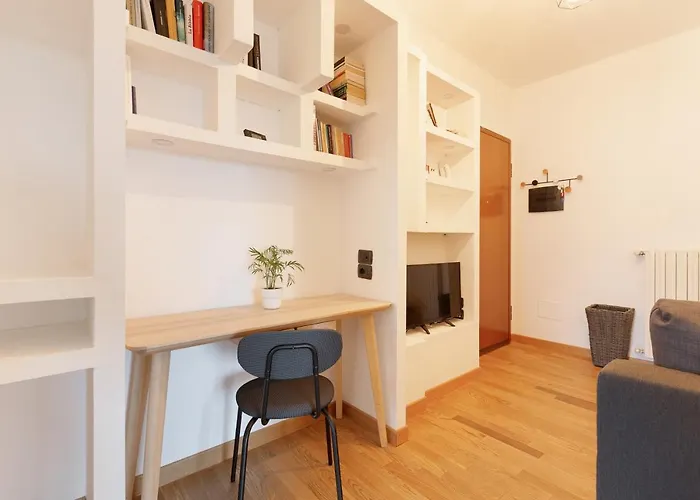 Comfy X3 - With Balcony *