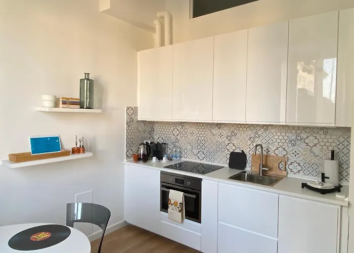 Lm Tortona House *