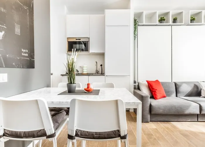 Life House-red San Siro & Duomo 아파트