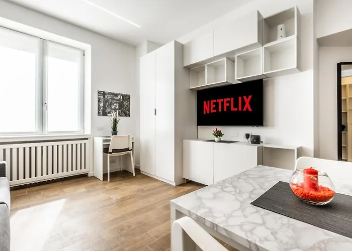 아파트 Life House-red San Siro & Duomo