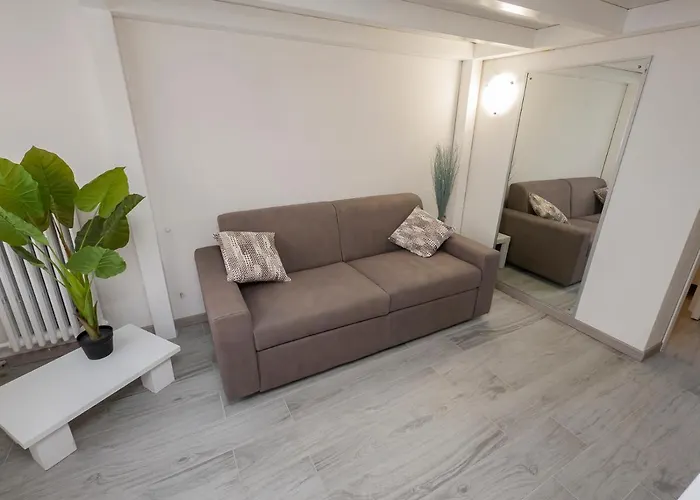 아파트 I Host - Neera 22 밀라노