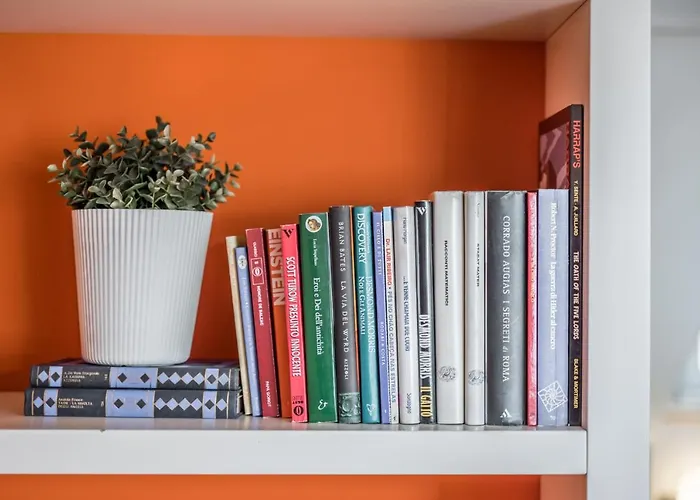 The Orange Attic - Navigli Area דירה