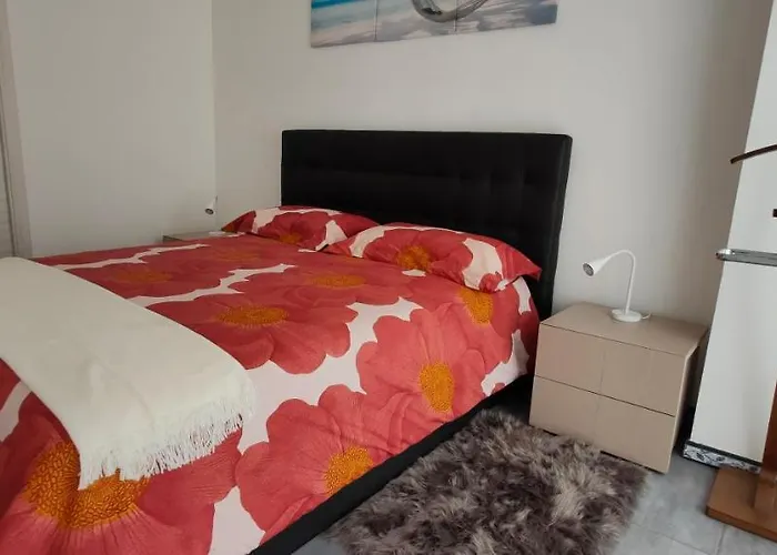 Lf Luxury Homes * Milan