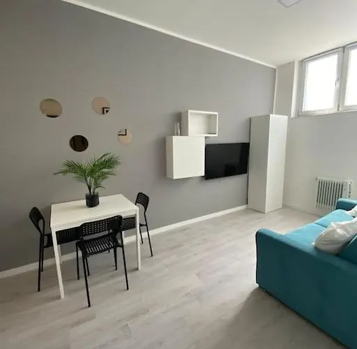 Apartman Urban Flat In - 2026 Renovated Milánó