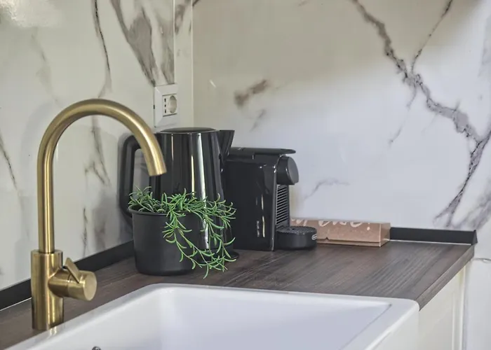 Apartamento Hostmate - Milano- Corso - Garibaldi Milão