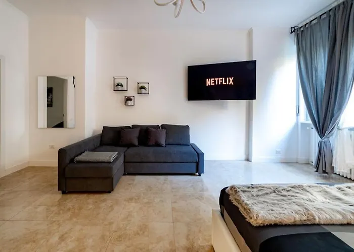 Appartement San Babila - Luxury Milanese *
