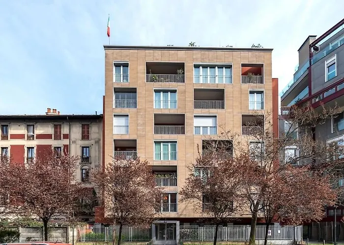 Porta Romana Luxury 아파트 *