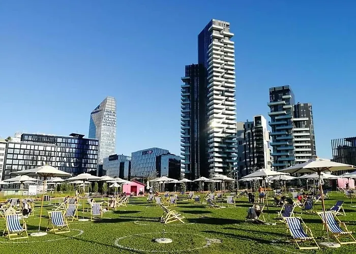 Gef House - Bande Nere Milánó