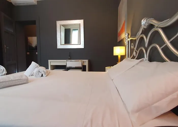 Bnbutler - Aselli, 14 - Comodo E Luminoso Apartment *