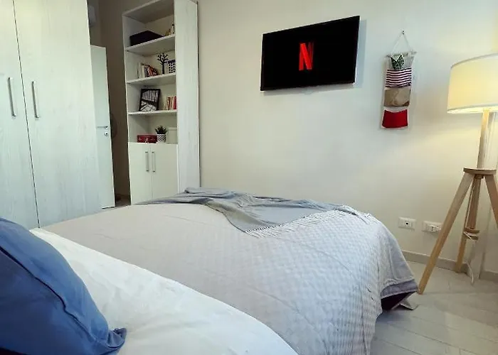 50 Papiniano Apartment