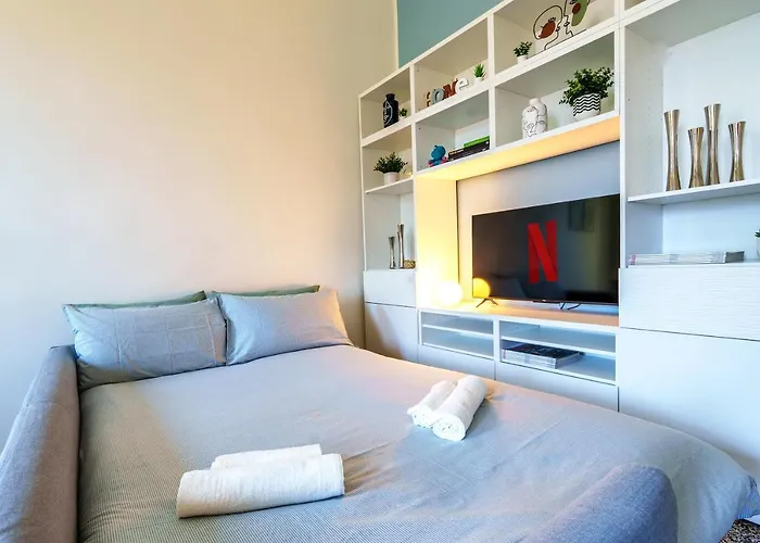 Duomo/navigli Casa Elegante In Zona Tortona Mediolan