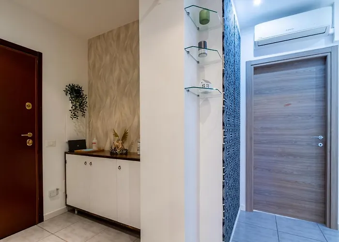 Apartment Grazioso Metro Vicinissima Facile Per Arrivare A Duomo Milan