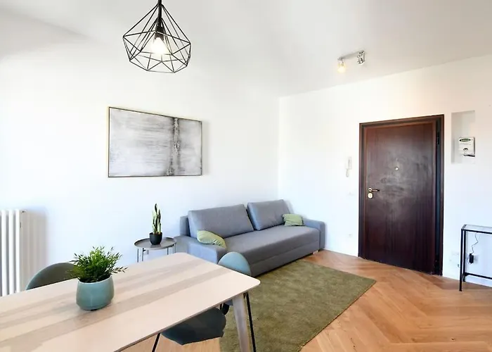 Apartmán Luminoso Bilocale Con Terrazzino Milán