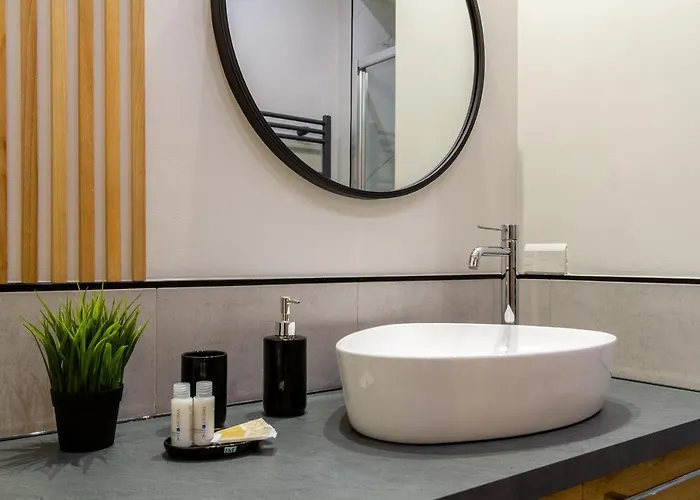 Apartment Grazioso Metro Vicinissima Facile Per Arrivare A Duomo