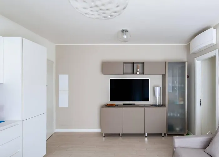 Easylife - - Moscati 9a - Sarpi * Milán