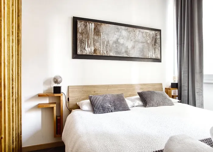 C - Design Bilo -m3- 8 Min Dal Duomo Διαμέρισμα