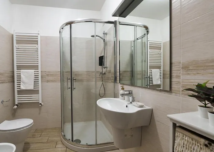 Ambrogio's Nest - Modern Close To Cadorna Station Apartment Milan