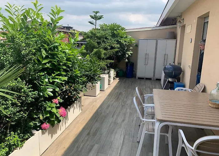 Appartamento Con Terrazza In Zona Navigli - Tortona