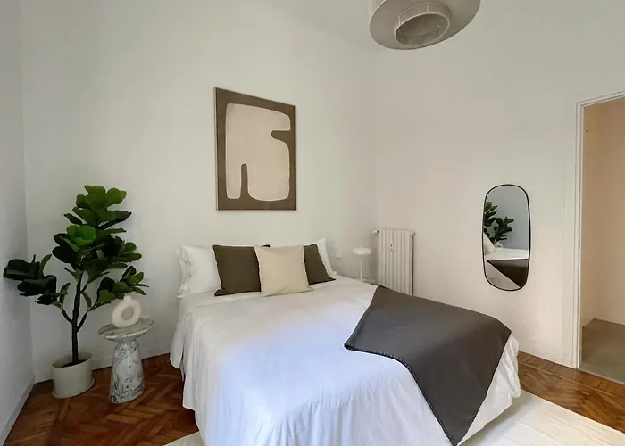 Casa Unica - Spacious & Contemporary - Bullona I Mailand