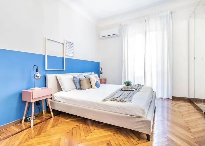 Center Elegant Flat 4-pax - Metro M1 - Fast Wifi - Ac & Balcony *