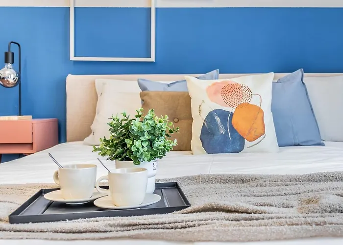 Apartmán Center Elegant Flat 4-pax - Metro M1 - Fast Wifi - Ac & Balcony Milán