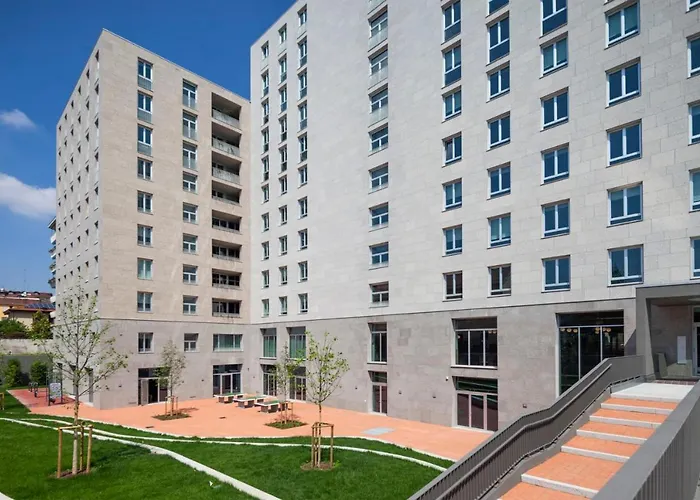 Aparto Giovenale Hotell