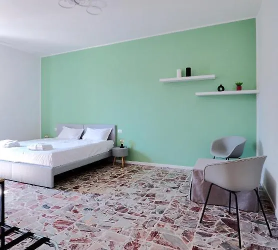 Apartment Suity I Cozy Leila Milan