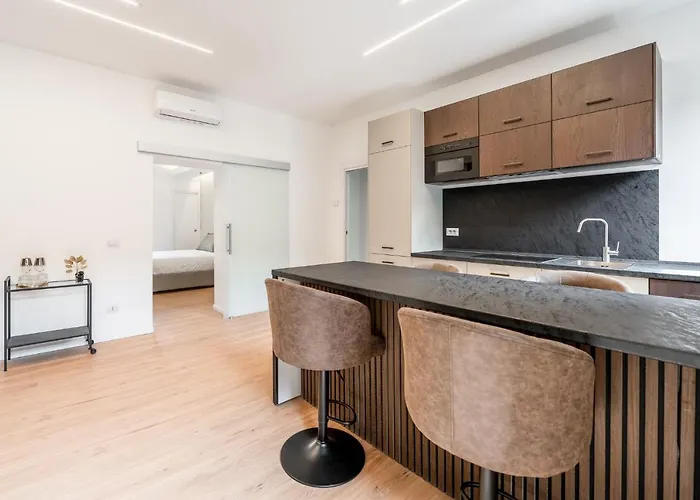 Bilocale Moderno - Center *