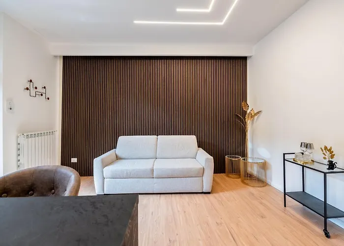 Bilocale Moderno - Center アパート ミラノ