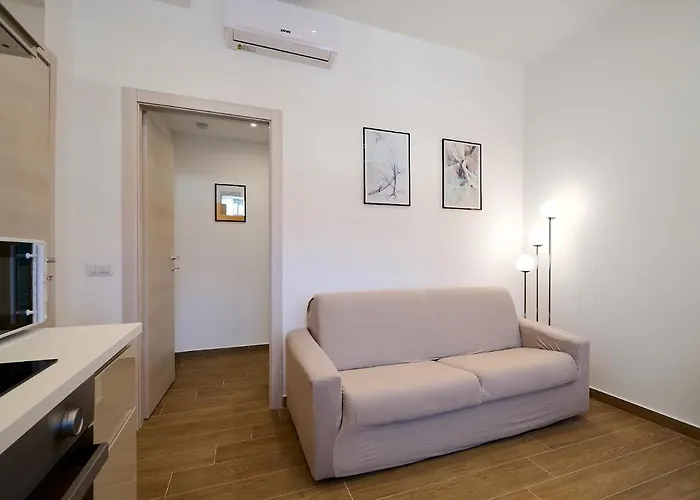 Suity I Cozy Leila *