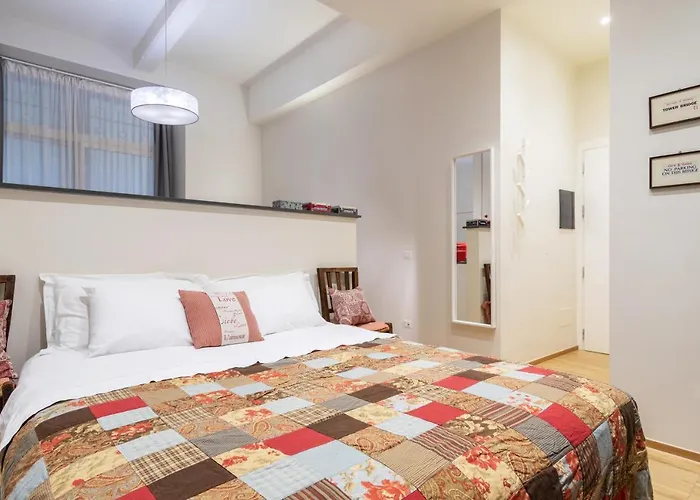 La Casa Colorata - Flats In - Bocconi *