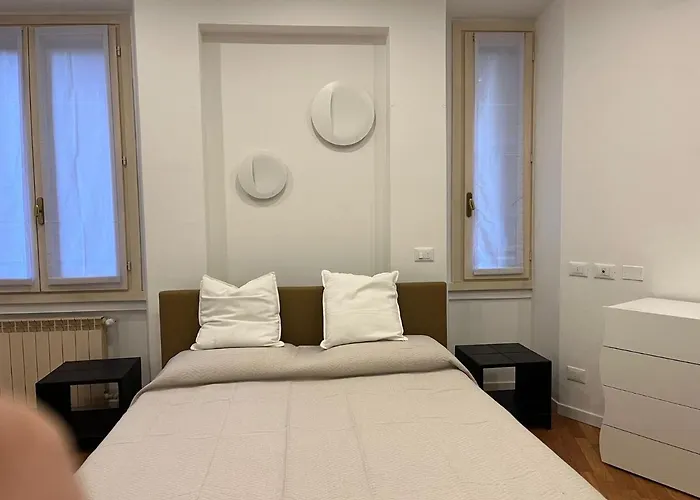 Casa Vercelli Delizioso Bilocale Moderno Nella Vecchia