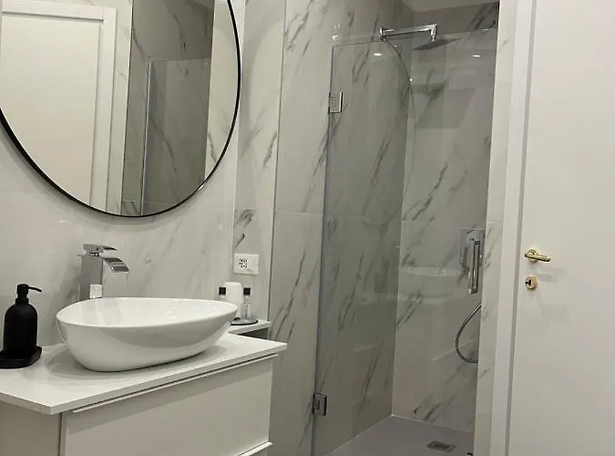 Lejlighed Casa Vercelli Delizioso Bilocale Moderno Nella Vecchia Milano