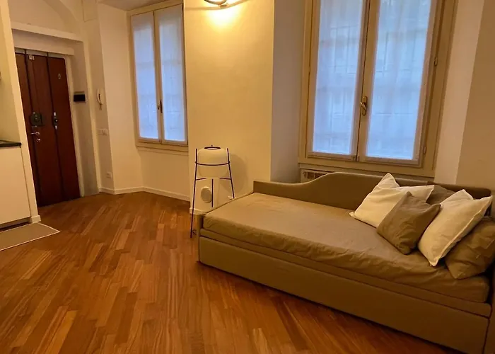 Casa Vercelli Delizioso Bilocale Moderno Nella Vecchia