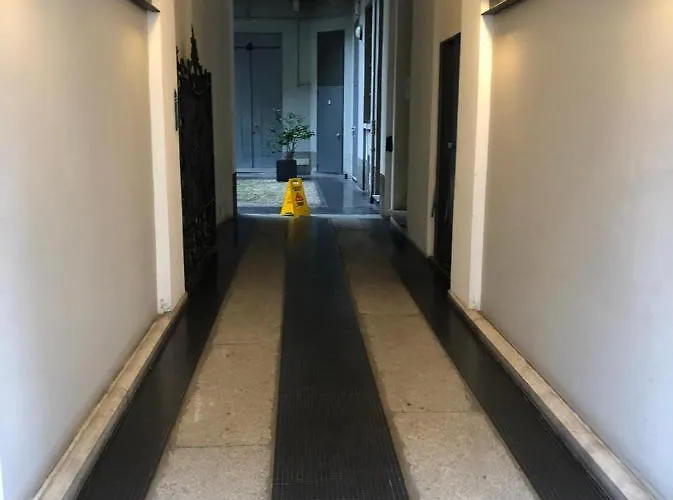 Casa Vercelli Delizioso Bilocale Moderno Nella Vecchia