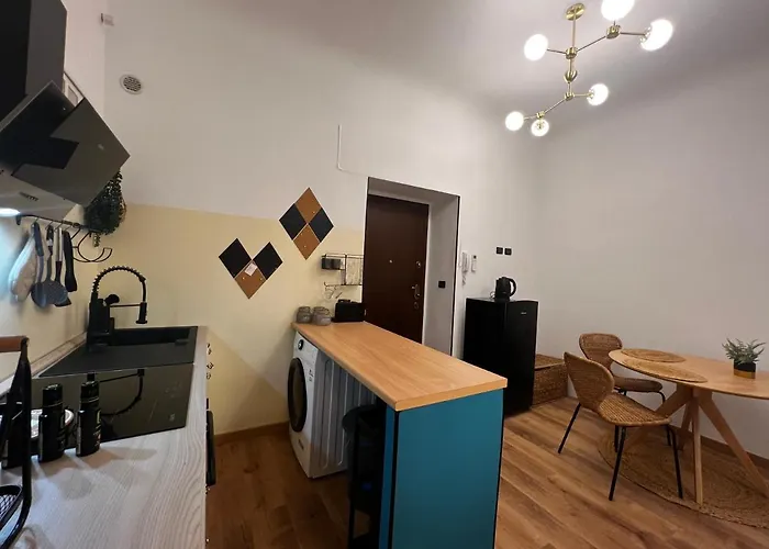 아파트 Regina Ai Navigli - Sky Tv, Wifi And Breakfast Box *