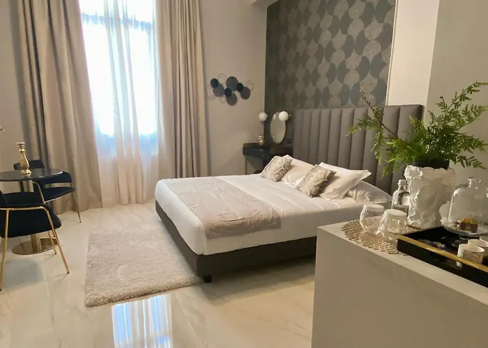 Intomilan Galleria Duomo I Boutique & Design Aparthotel