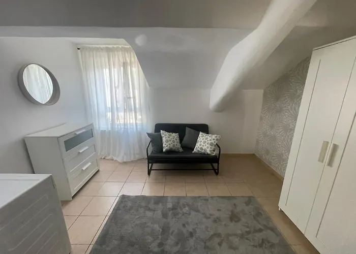 Mansarda Di Nolo-mm Pasteur-red Line Διαμέρισμα Μιλάνο