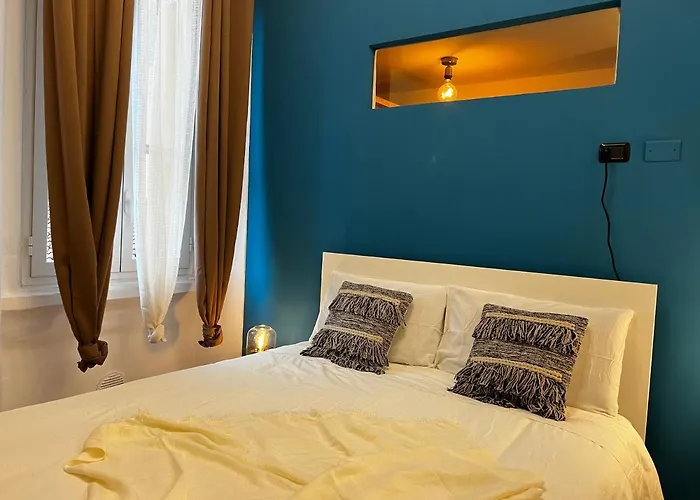 아파트 Regina Ai Navigli - Sky Tv, Wifi And Breakfast Box 밀라노