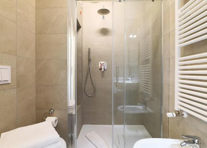 Contempora - Rosellini 6a 酒店 *