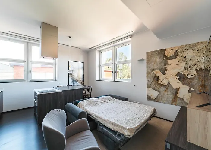 Design - Palestra E Parcheggio Privato *