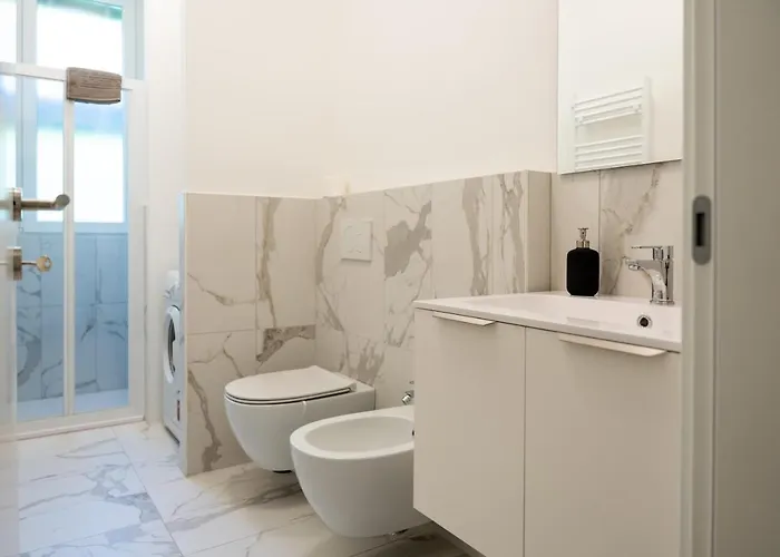 Lägenhet 15min Metro Duomo - Rho Fiera - Skyscraper Kitchen *