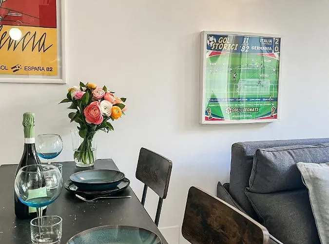 The Mundial - Bosco Verticale View Milano