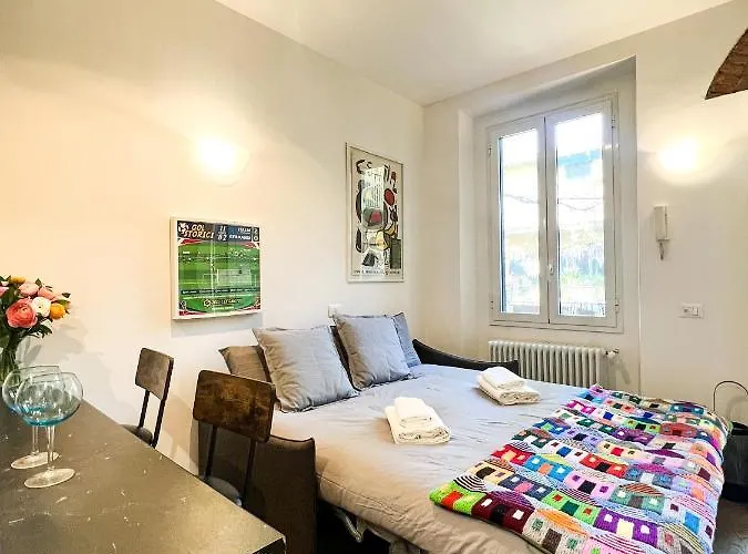 The Mundial - Bosco Verticale View * Milano