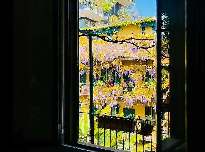 The Mundial - Bosco Verticale View ميلان