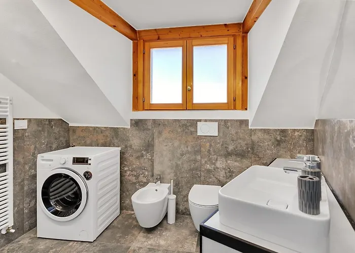 Cosmopolitan Loft Nel Centro Di Milano, Via Sottocorno *