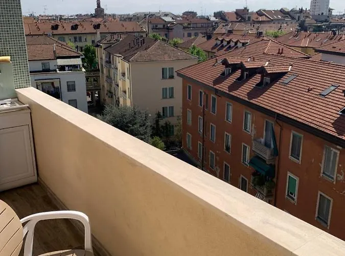 Con Terrazza In Zona Navigli - Tortona