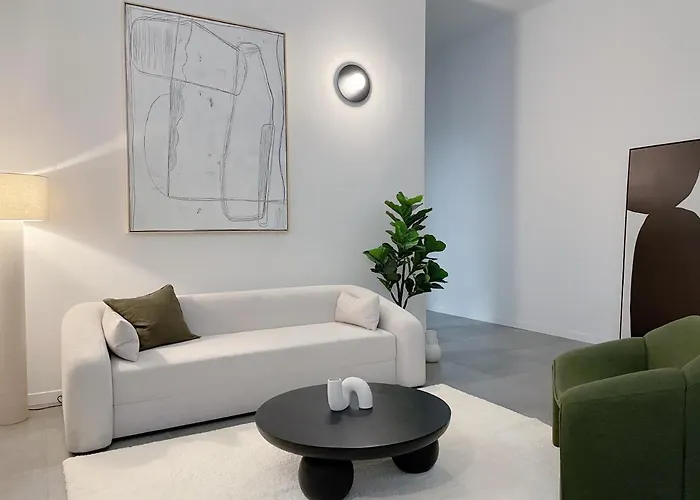 Casa Unica - Spacious & Contemporary - Bullona I Apartment *