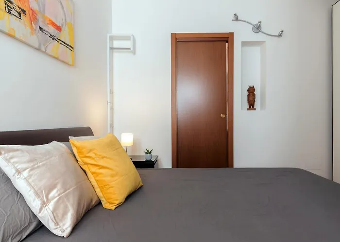 Terrace At 20 Minutes From Duomo - Homeunity Lägenhet *